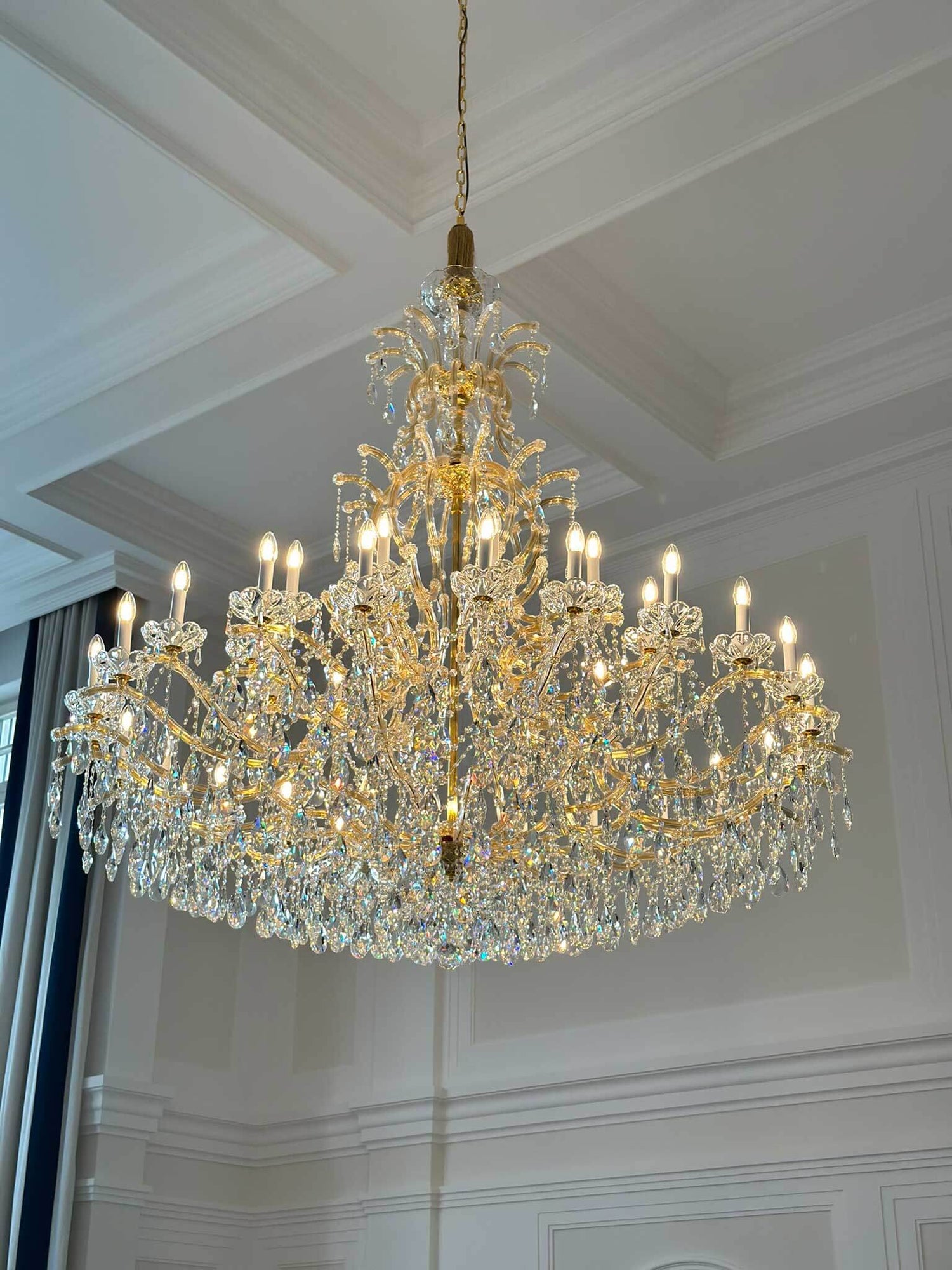 großer maria theresa kronleuchter