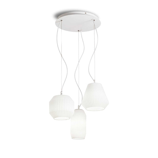 Ideallux Pendelleuchte ORIGAMI with white matte metal frame and etched glass origami design, featuring adjustable cables, 3 E27 sockets.