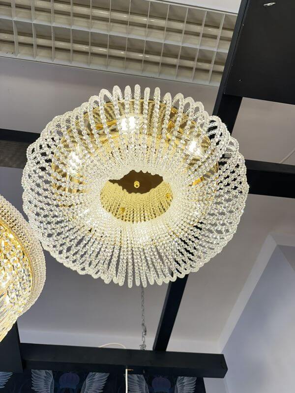 Gold Kristall Deckenleuchte Belvedere mit geschliffenen Kristallen, 55cm Durchmesser, 20cm Höhe, dimmbar, elegantes Design.