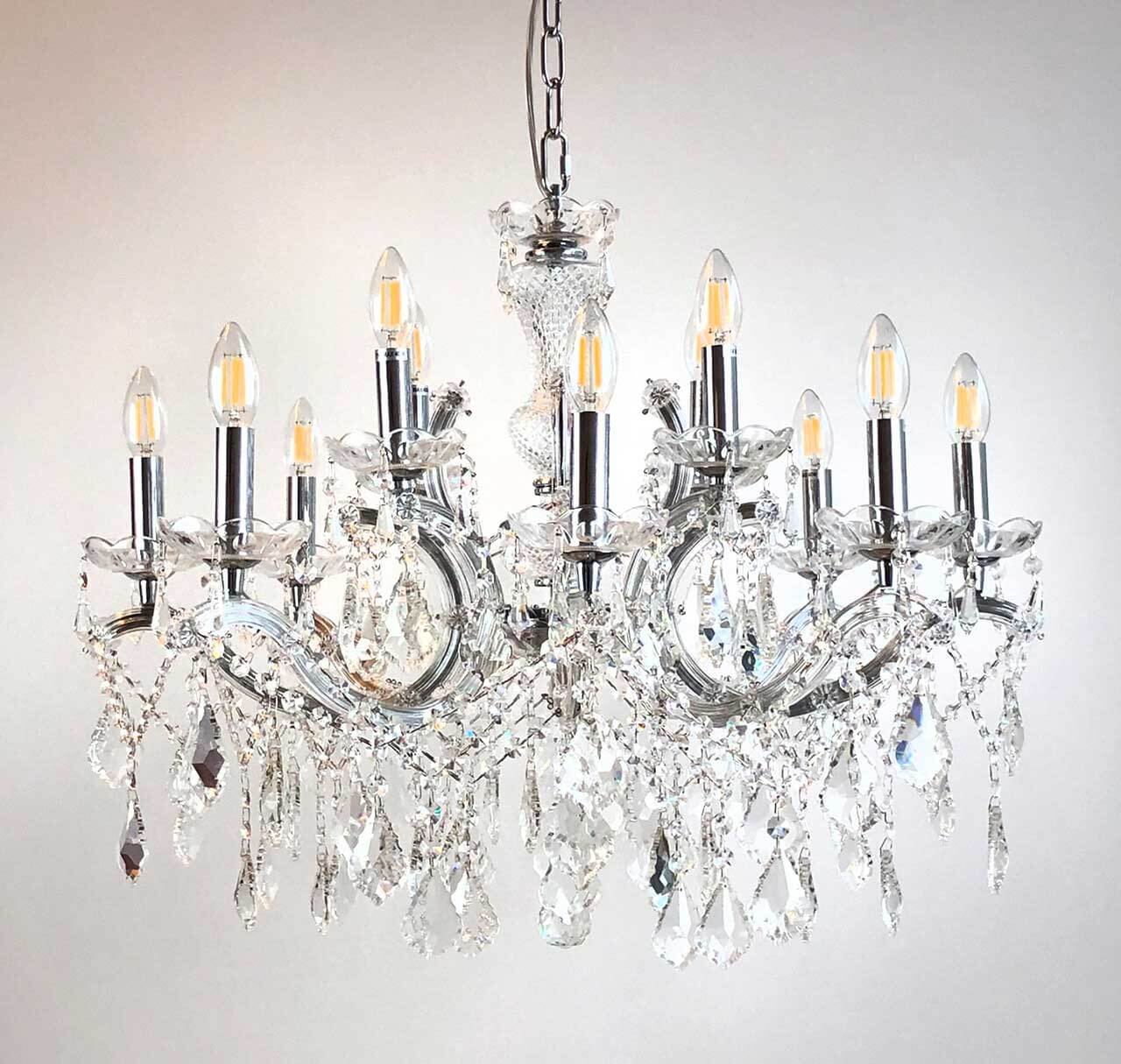 Eleganter Kristall-Kronleuchter in Silber, 12-Leuchten mit Glasarmen, Ø72cm, Messing/Chrom/Kristallglas, dimmbar, klassisches Design.