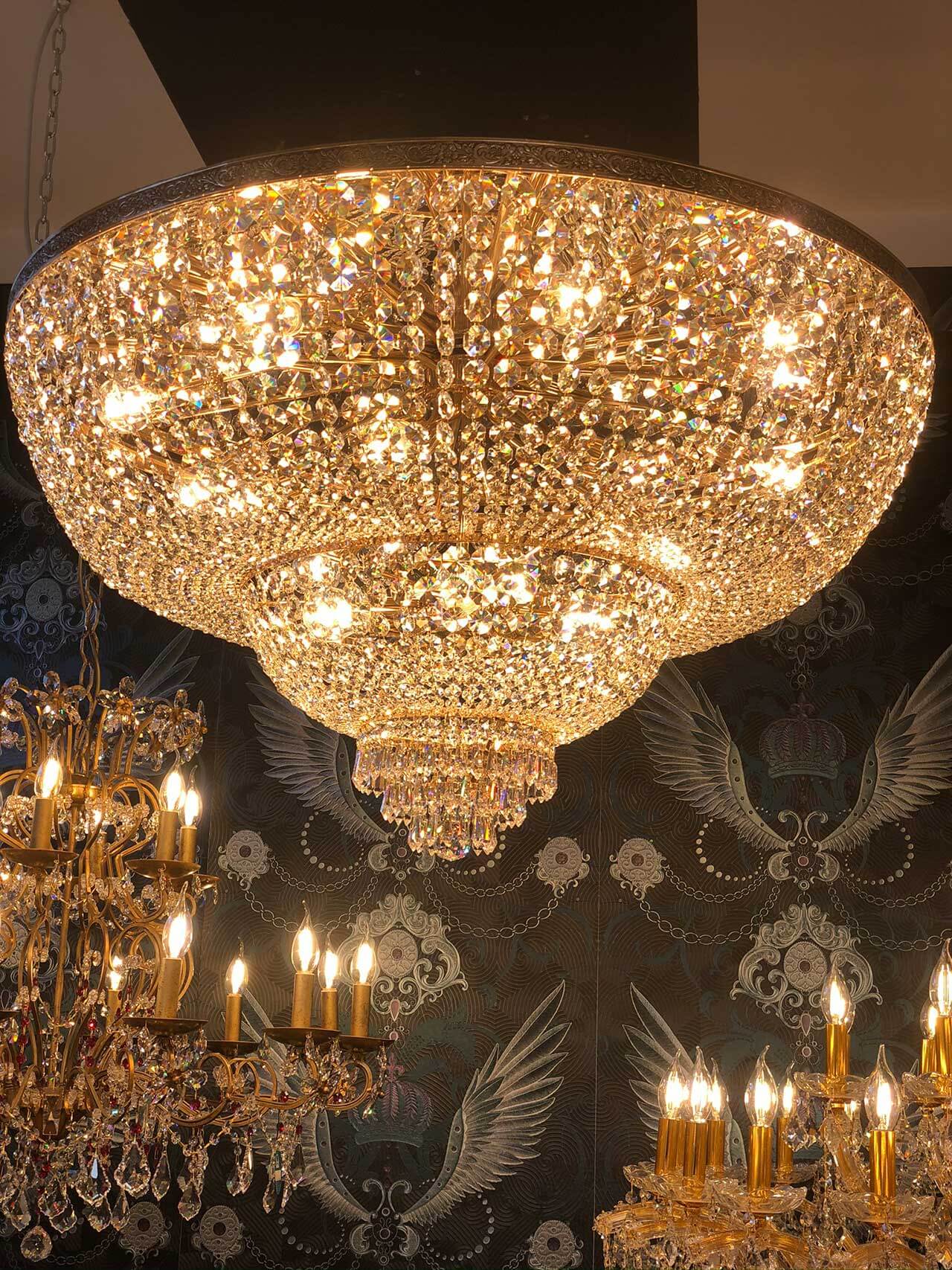 Luxurious gold crystal ceiling chandelier with shimmering crystals, ideal for elegant room decor, diameter 100cm, dimmable option.