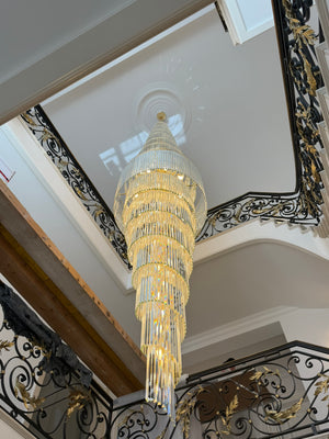 Kristall Hängeleuchte TWISTER Spiralelleuchte für Hotel - Treppenhaus - Galerie Durchmesser 100cm Höhe 560cm