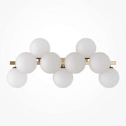 Maytoni Dallas Gold Wandleuchte, metallische Struktur, matte weiße Glaskugeln, dimmbar, 9 Leuchtmittel, modernes Design, 66cm Länge