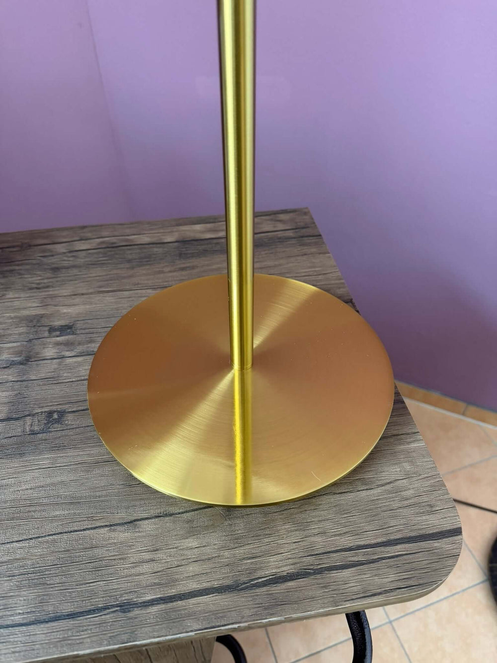 event tischleuchte florence brushed gold fuß