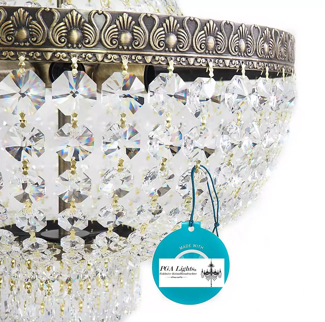 Antique gold crystal chandelier Amsterdam Ø45cm with sparkling crystals and intricate metalwork, dimmable, LED or halogen compatible.