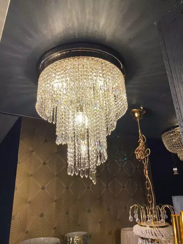 Elegant crystal chandelier, Twister 40cm Silber, with French Antique Silver finish, dimmable and stunning centerpiece for any room.