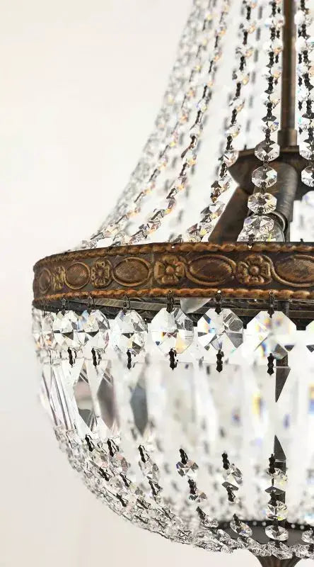 Korblüster Florence Antik Ø50cm mit geschliffenen Kristallen, detailreiche Metalleinfassung, ideal für elegantes Wohnambiente.