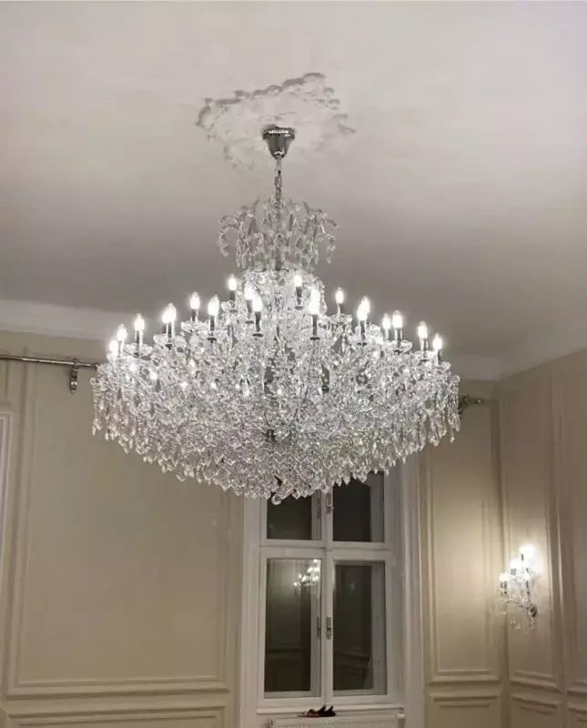 großer Kronleuchter silber 