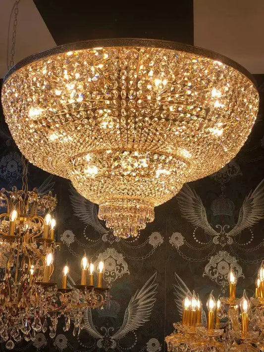 Elegante Kristall Deckenleuchte PLAZA mit 80cm Durchmesser aus geschliffenen Kristallen, Gold-Metall, dimmbar, ideal für luxuriöse Räume.