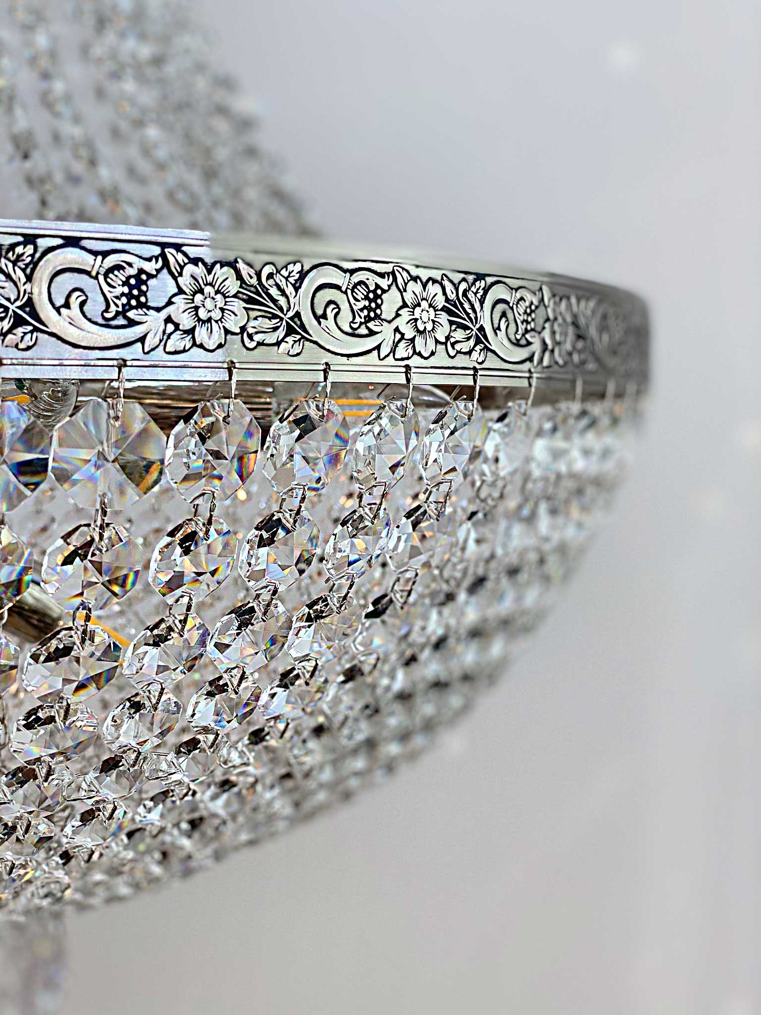 Kristall Korblüster PLAZA Ø60cm Silber gefertigt aus geschliffenen Kristallen